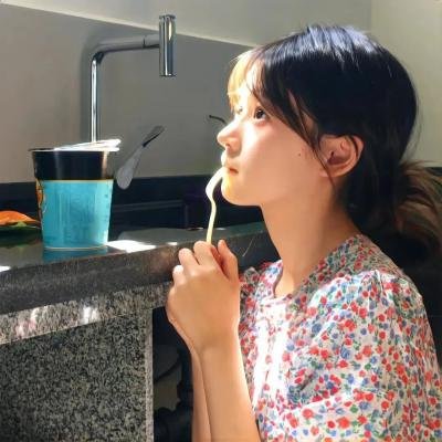银杏借书证·终章海报
